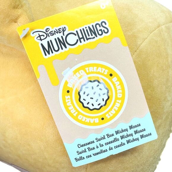 Disney Munchlings Cinnamon Swirl Bun Mickey Mouse Plush - Picture 3 of 4